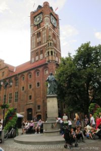 statue of Copernicus, Toruń