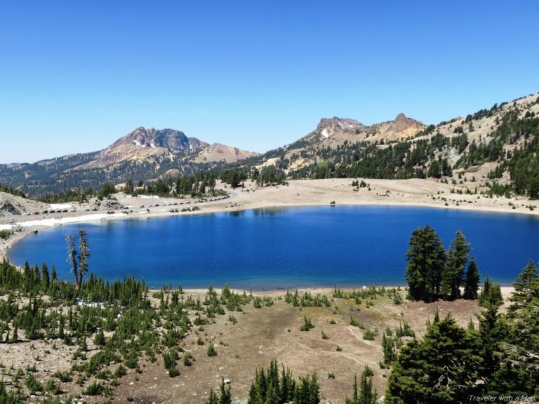 8 hikes in Lassen Volcanic National Park, Lake Hellen