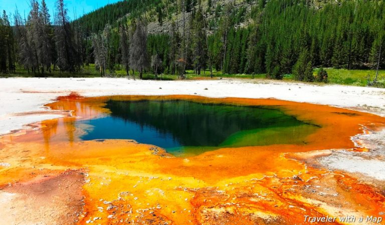 Emerals Pool Yellowstone, the most beautiful things in Yellowstone National Park