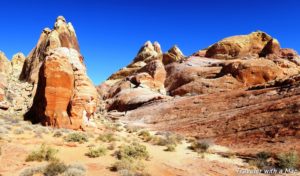 Read more about the article 3 Beautiful Hikes in the Valley of Fire State Park