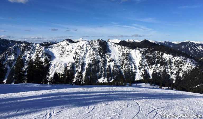 simple guide for intermediate skiers to skiing at Stevens Pass