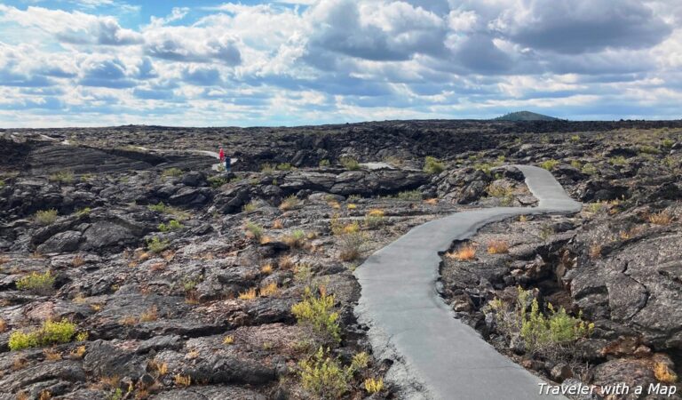 best hikes in Craters of the Moon National Monument