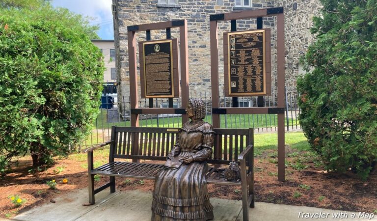 Statue of Elizabeth Cady Stanton in Johnstown, New York